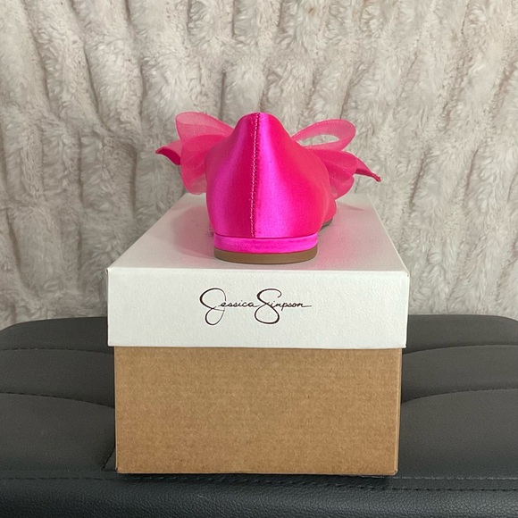 Jessica Simpson Elspeth Women’s Satin Bow Flats - Picture 5 of 7